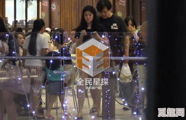 宝贝好紧据传小鲜肉与三线女星深夜酒店密会共度良宵